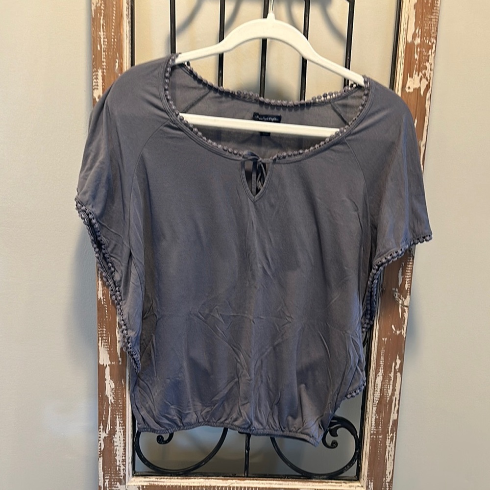 American Eagle Outfitters Gray Relaxed Tie Front Blouse